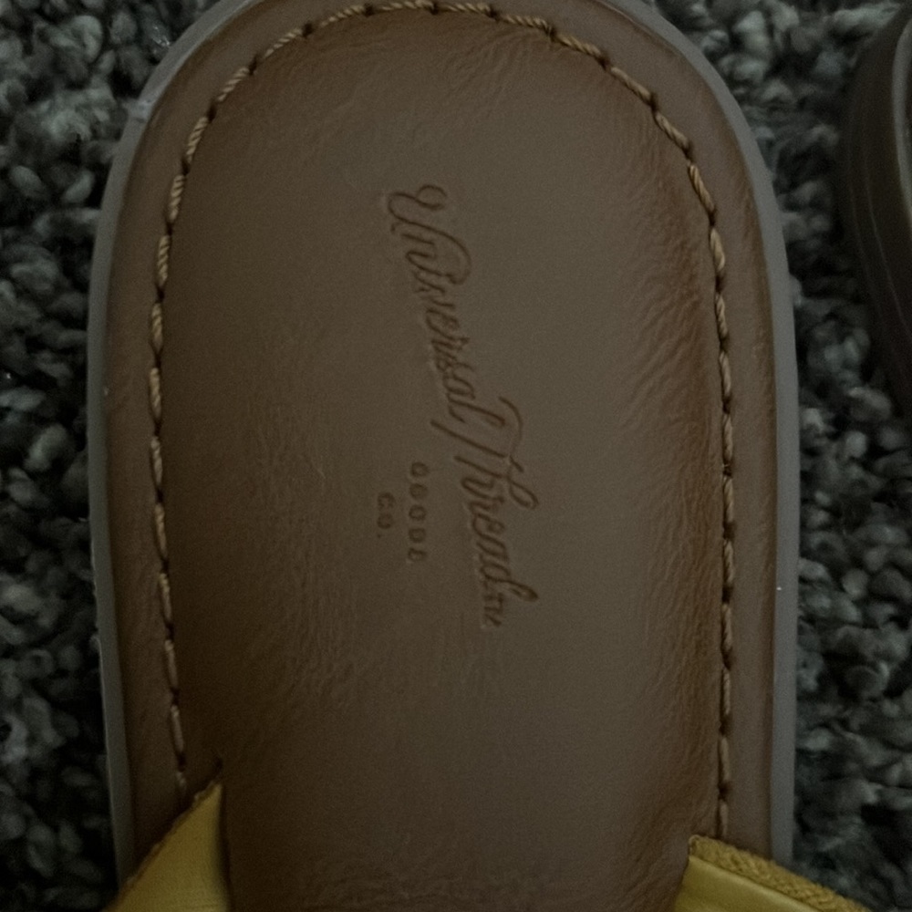 Universal Threads Yellow Sandals - image 2